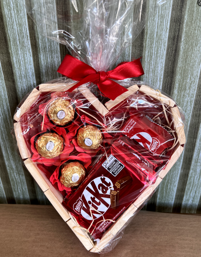 Coração com Ferrero Rocher e KitKat - Imagem 2
